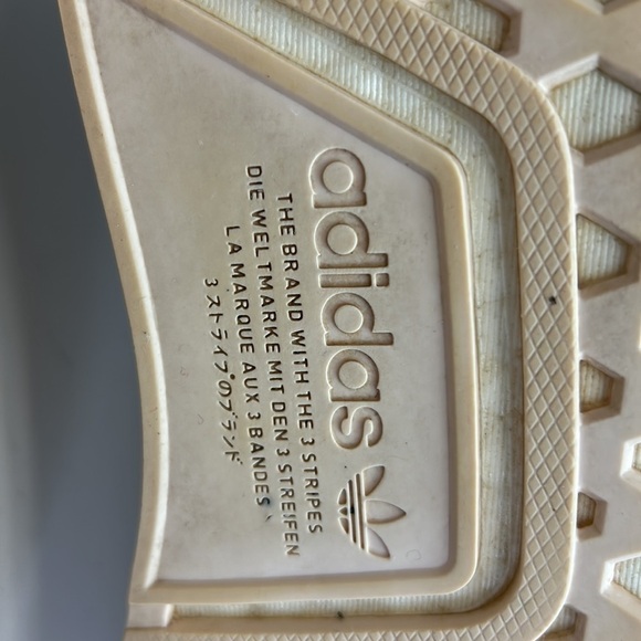 Adidas Boost NMD_R1  Runner Women’s Sneakers Size 8.5 - Picture 7 of 10